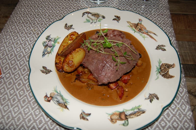 Mørbrad av reinsdyr 