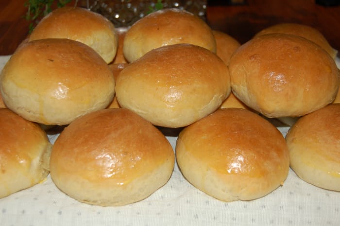 Mardi Gras buns - a little more fun