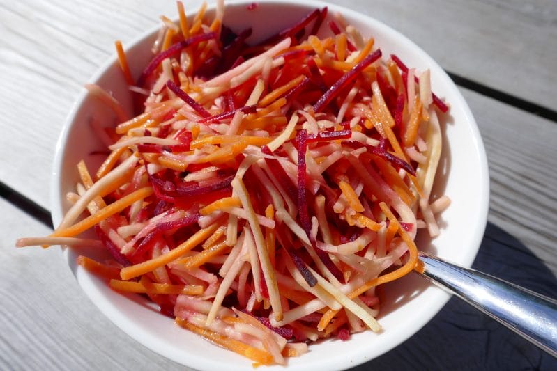 Smørdampede rotstrimler