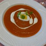 Tomatsuppe med egg