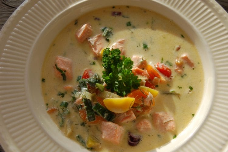 Creamy salmon soup