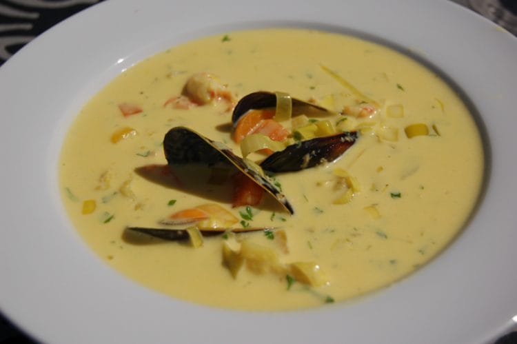 Fish soup with self-fished catch at the cabin Fish soup with self-fished catch at the cabin