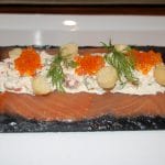 Røykelaks med skagensalat