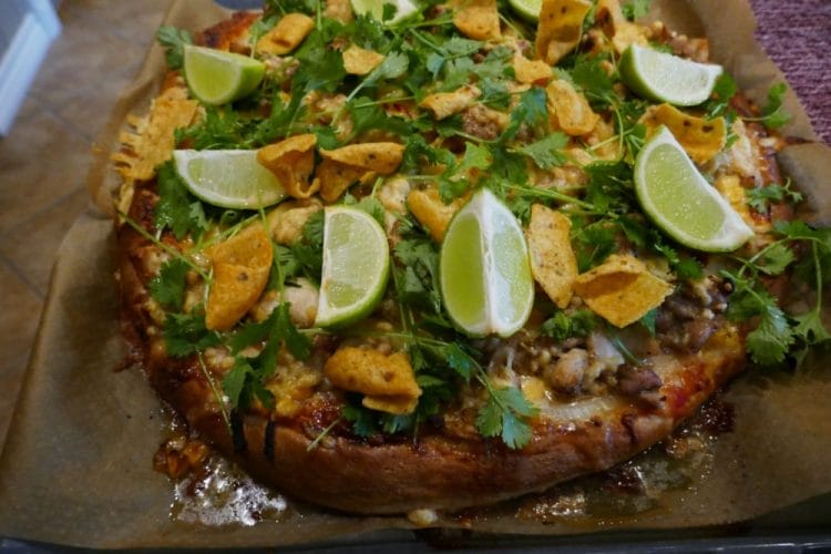 Tex-Mex pizza with chicken