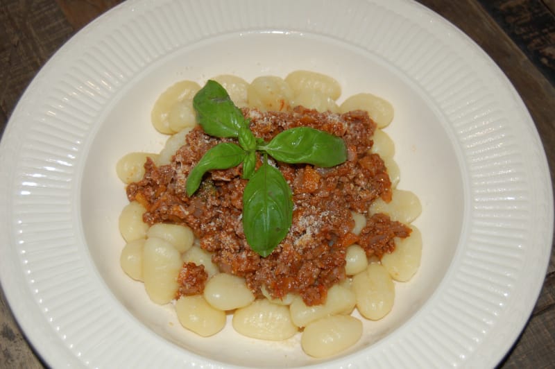 Gnocchi med kjøttsaus