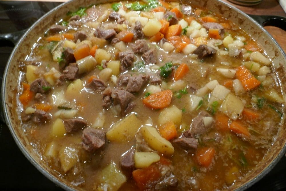 Ukemeny for uke 12 Hjortelapskaus