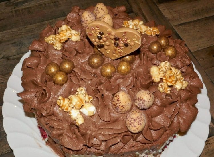 Chocolate cake with caramel and peanuts