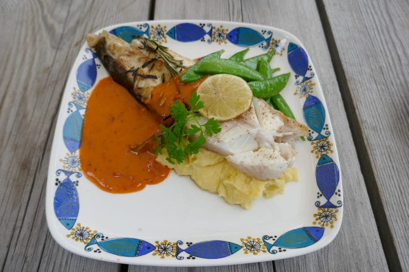 Grillet kveite med paprikasaus