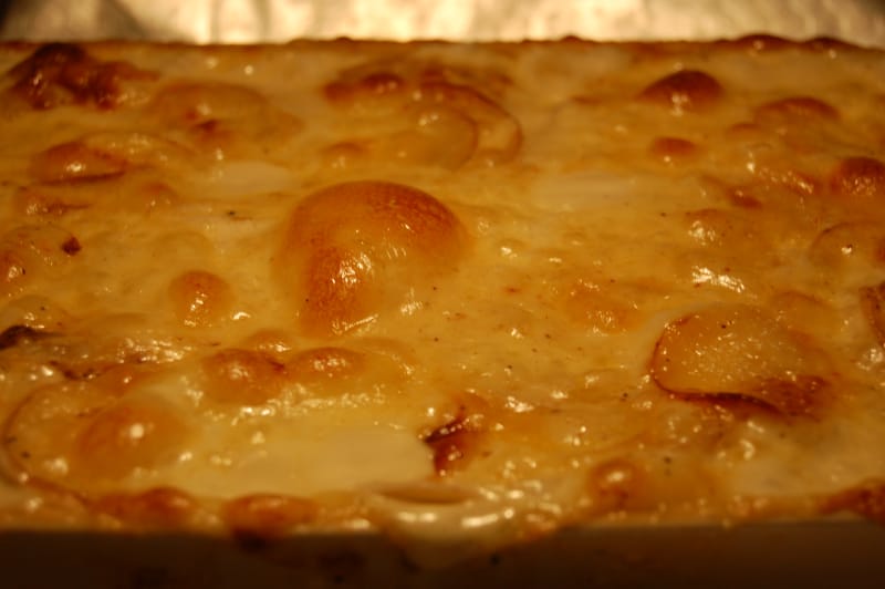 Fløtegratinerte poteter