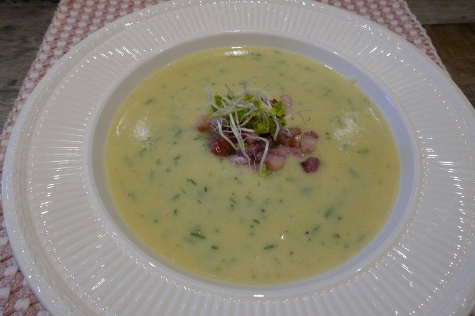 Potet- og purresuppe