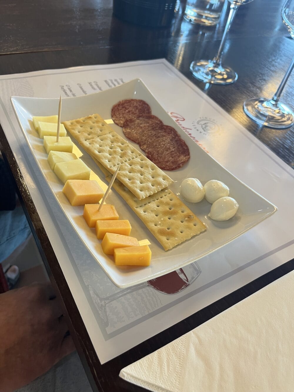 LacertA Winery -liten smakebit av lokale spesialiteter 