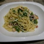 Pasta med bacon og laks