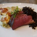 Culotte med russiske erter og fløtegratinerte poteter