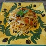 Pasta med smårettskinke og tomat