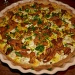 Kantarellpai med chèvre og skinke