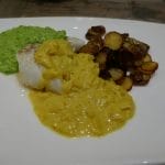 Bakt torsk med eple- og karrisaus