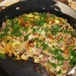 Pølse- og potetomelett