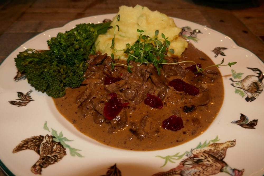 Finnbiff med potetmos