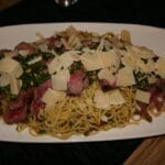 Pasta med biff og gremolata