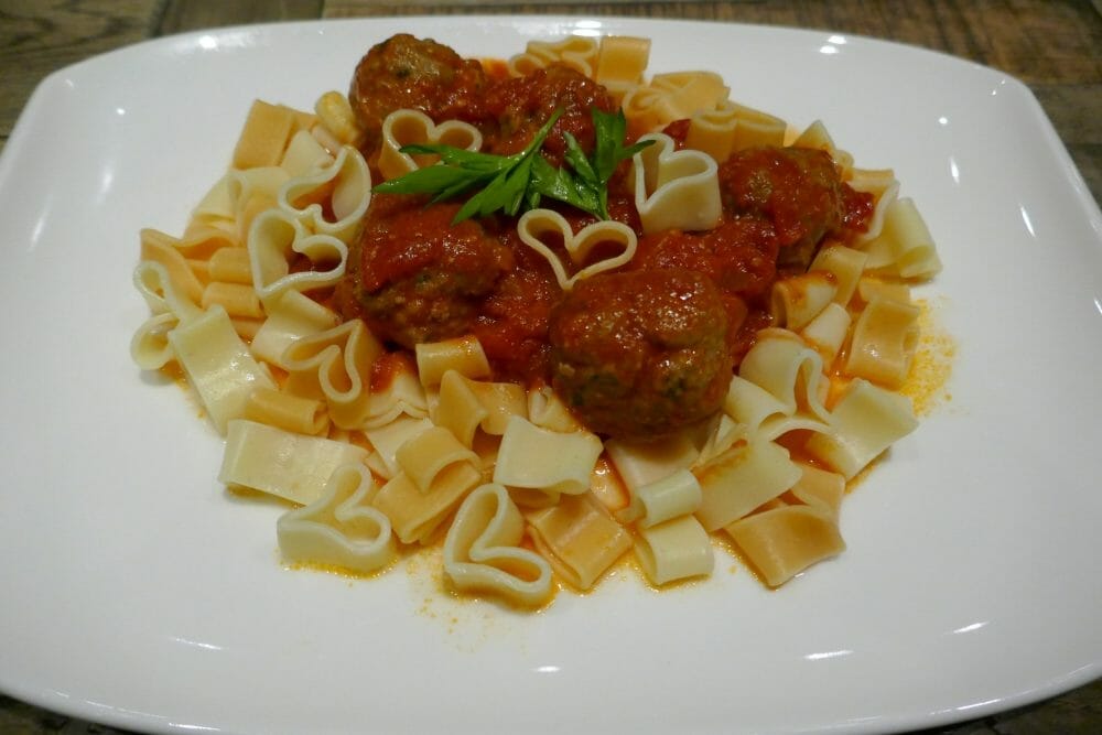 Valentinsdagen - Italienske kjøttboller med hjertepasta