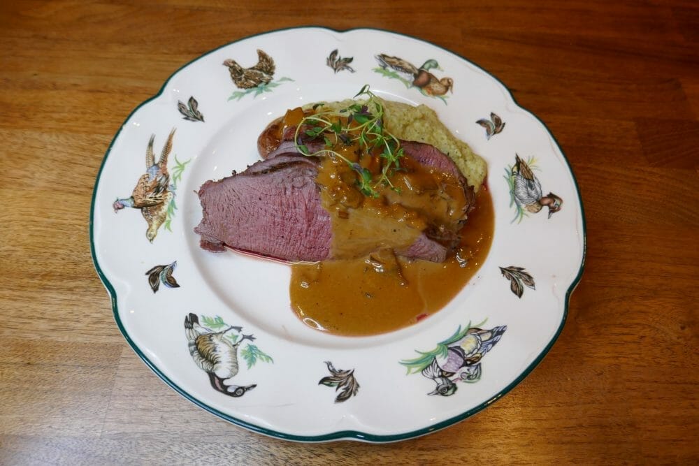 Elgfilet klar til servering