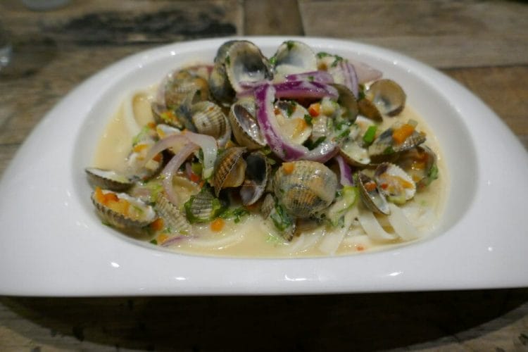 Thai mussels with noodles Thai mussels with noodles