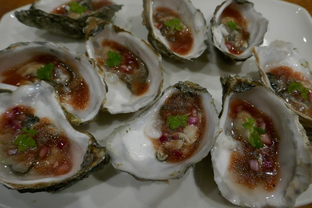 Ukemeny for uke 21 Østers med bringebærvinaigrette