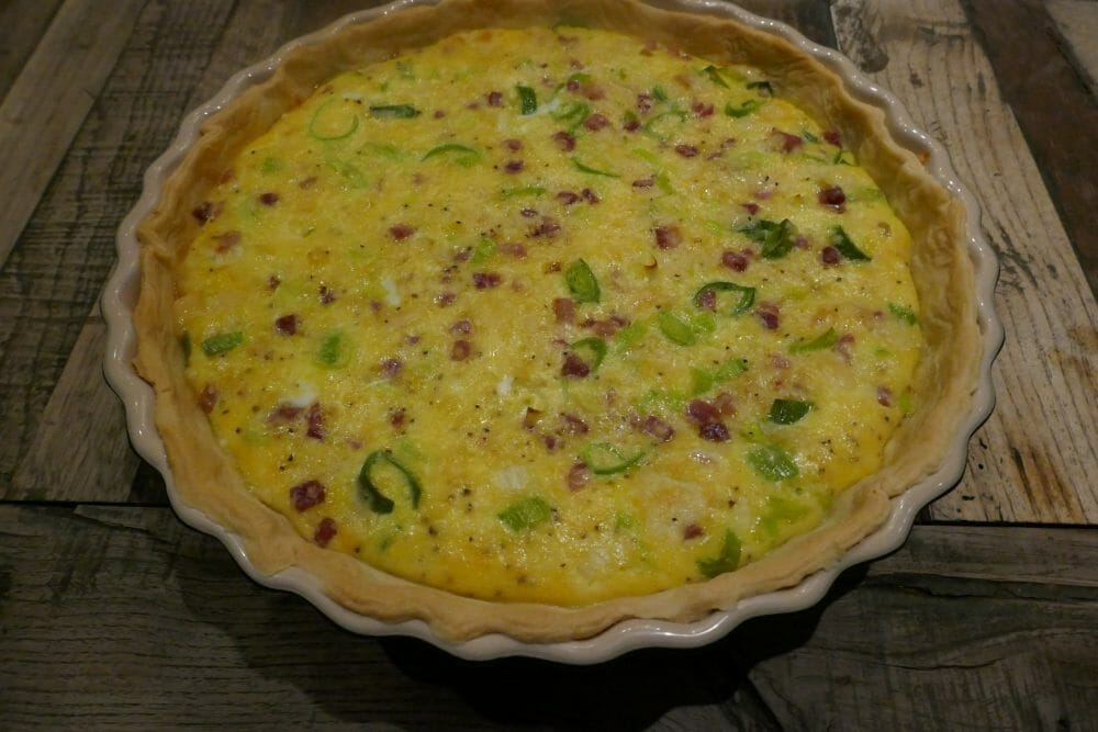 Västerbottenpai med bacon, purre og løk