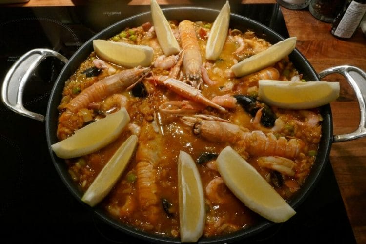Spanish 3-course menu - main course Spanish 3-course menu - main course