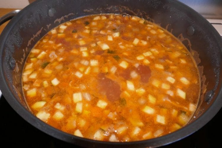 Mammas minestronesuppe Mammas minestronesuppe