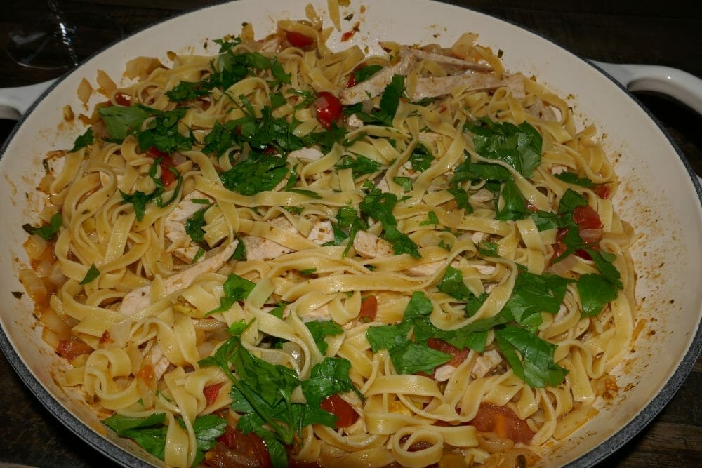 Ukemeny 1 Pasta med kalkun og tomater