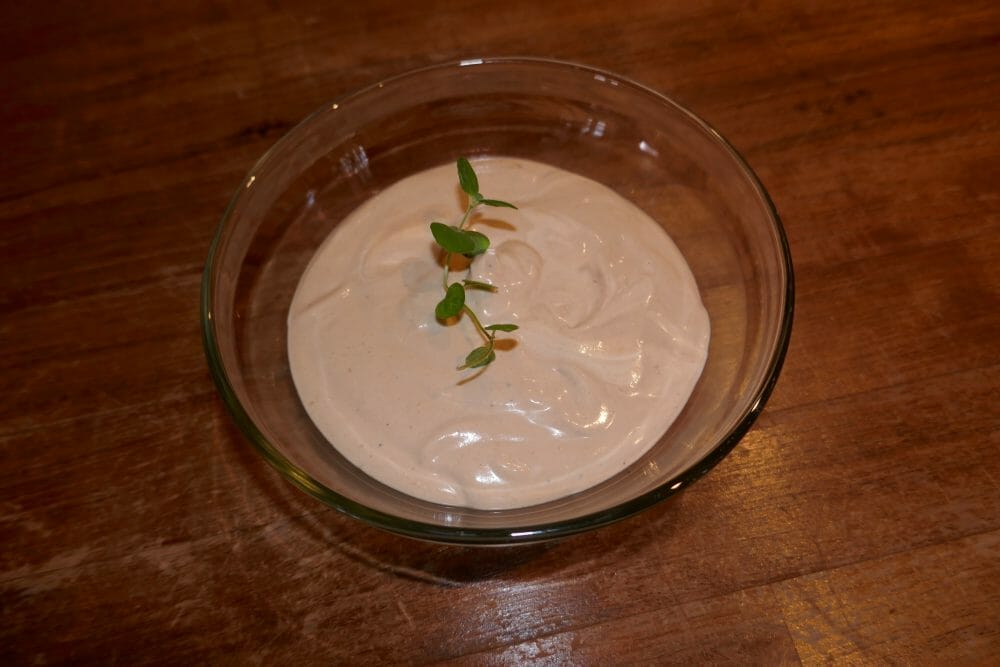 BBQ-rømmesaus BBQ-rømmesaus