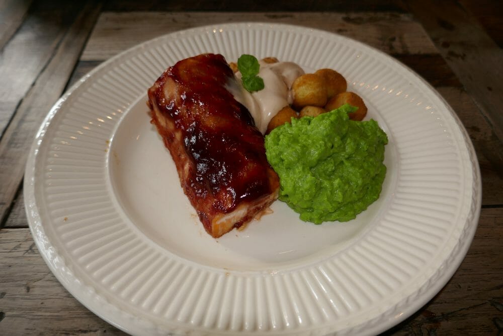 Ukemeny for uke 25 BBQ-laks