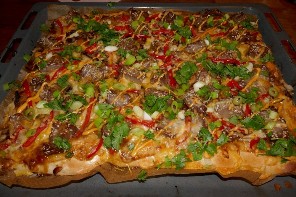 Ukemeny for uke 40 Teriyakipizza med biff