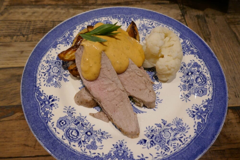 Svinefilet med choronsaus