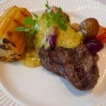 Grillet indrefilet med ovnsbakte perlepoteter